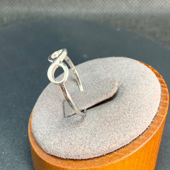 Sterling Silver 925 Infinity Band, Minimalist Design, 6mm Wide .75mm Band Size 9 - Picture 4 of 11